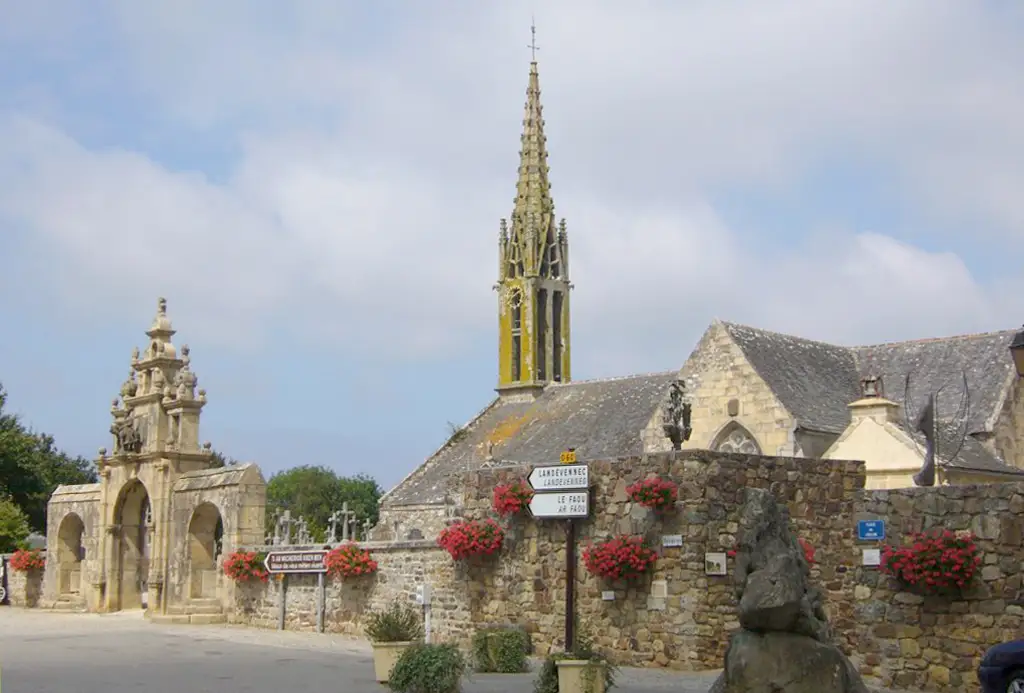 Argol, location Airbnb et conciergerie