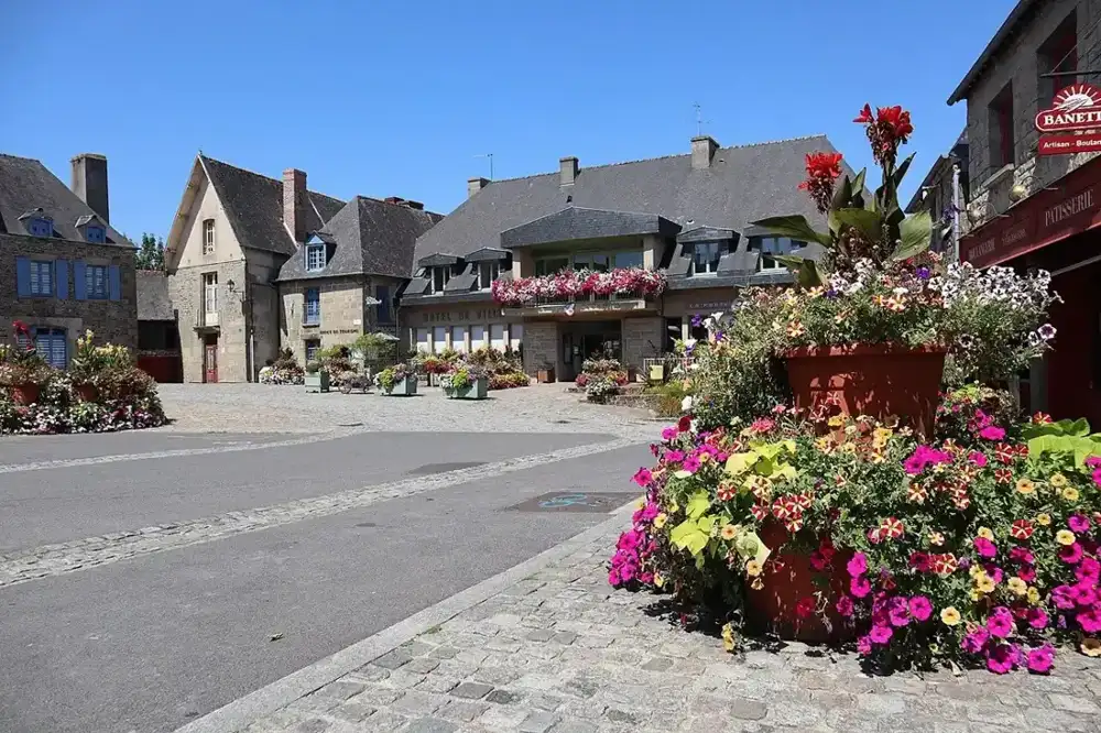 Bazouges-la-Pérouse, location Airbnb et conciergerie