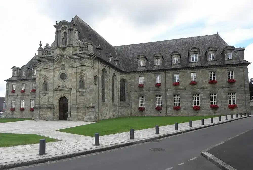 Guingamp, location Airbnb et conciergerie