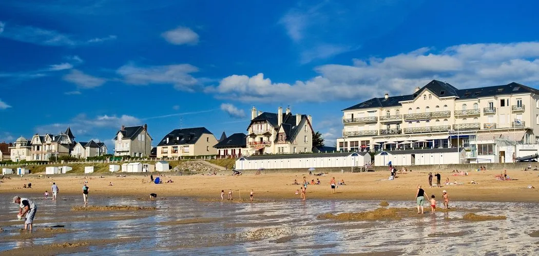 Jullouville, location Airbnb et conciergerie