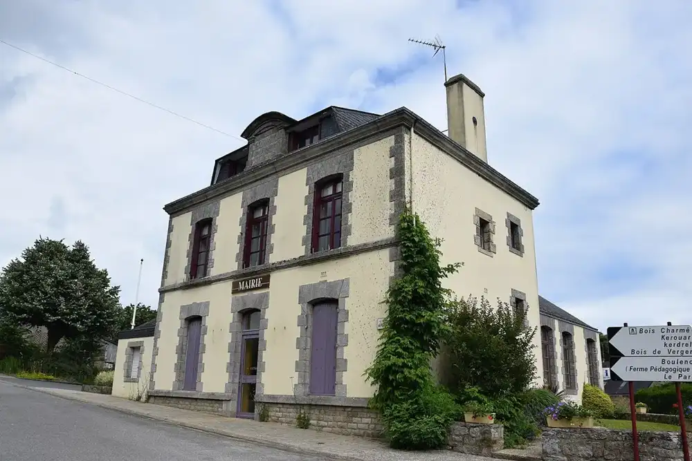 Le Guerno, location Airbnb et conciergerie