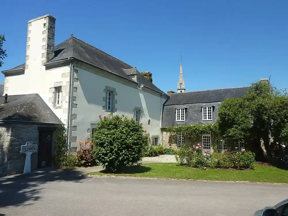 Pleuven, location Airbnb et conciergerie
