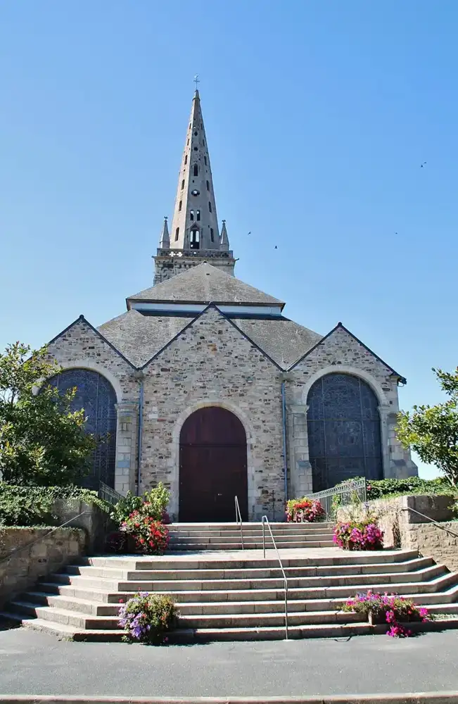 Ploëzal, location Airbnb et conciergerie