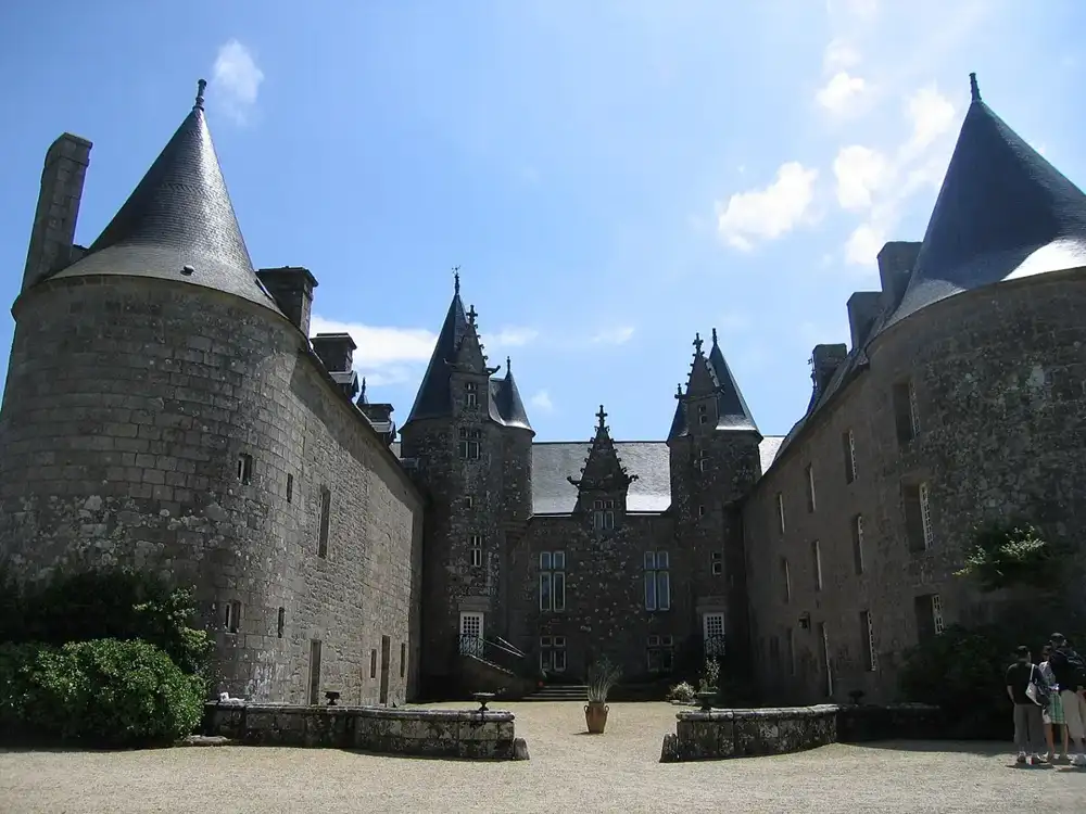 Ploubezre, location Airbnb et conciergerie