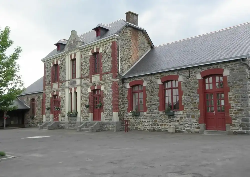 Saint-Germain-du-Pinel, location Airbnb et conciergerie