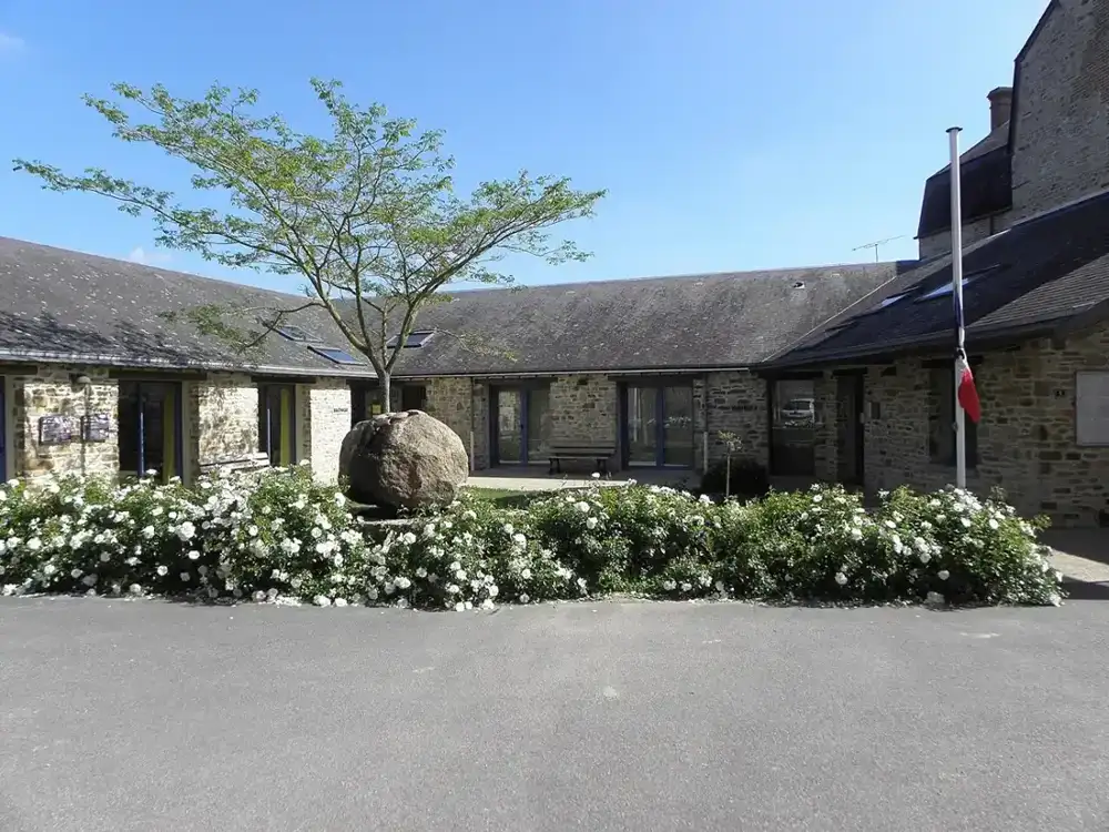 Thourie, location Airbnb et conciergerie